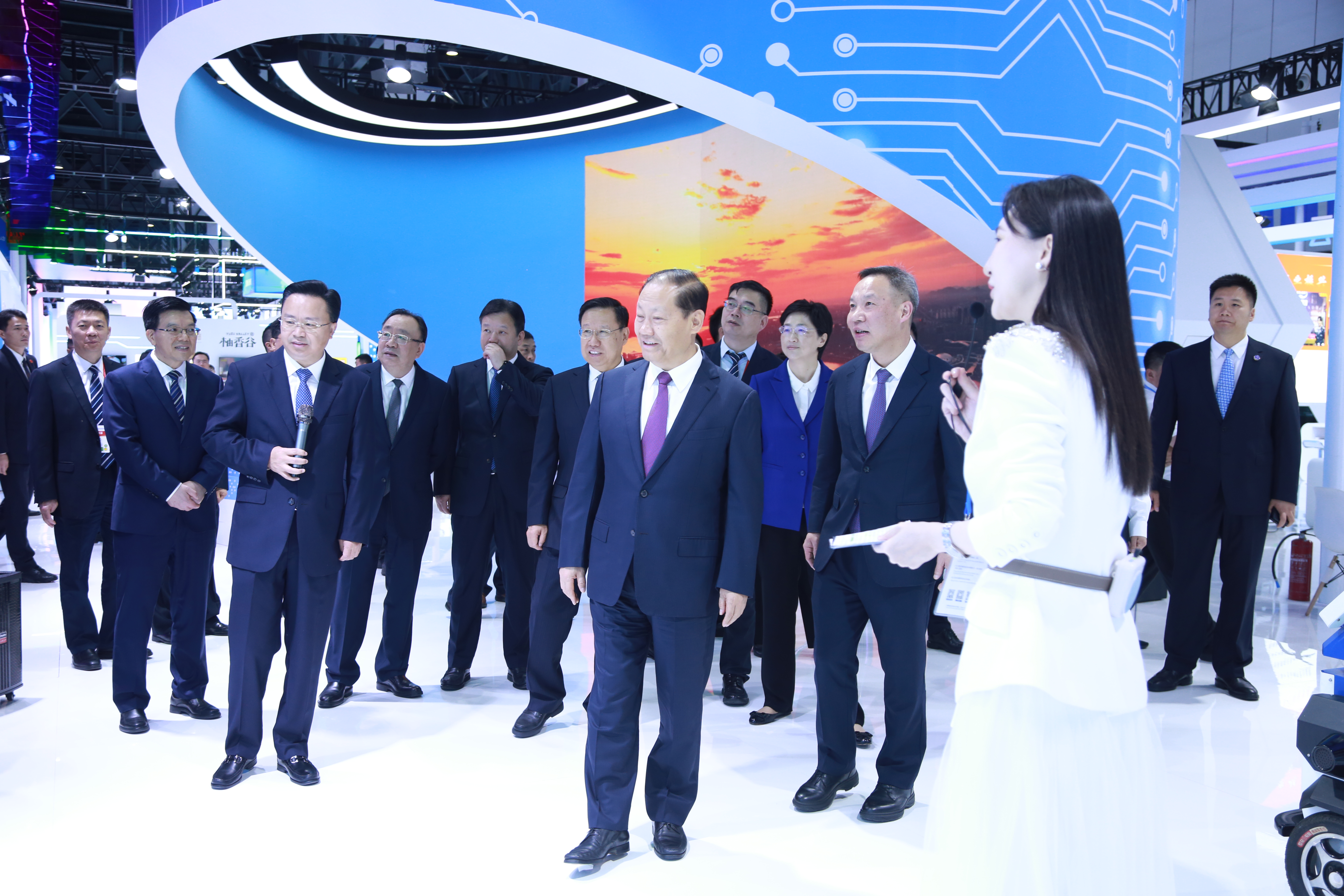 Z6尊龙凯时股份亮相中国西部国际博览会